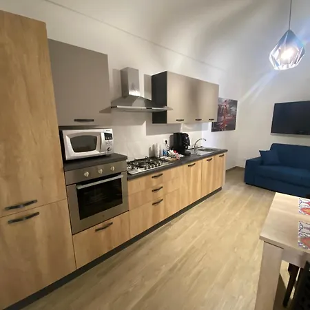 Apartment Civico10 *
